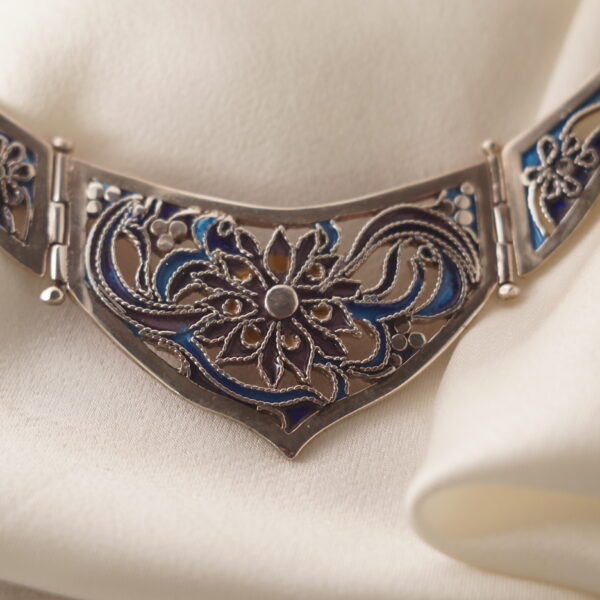 enameled necklace