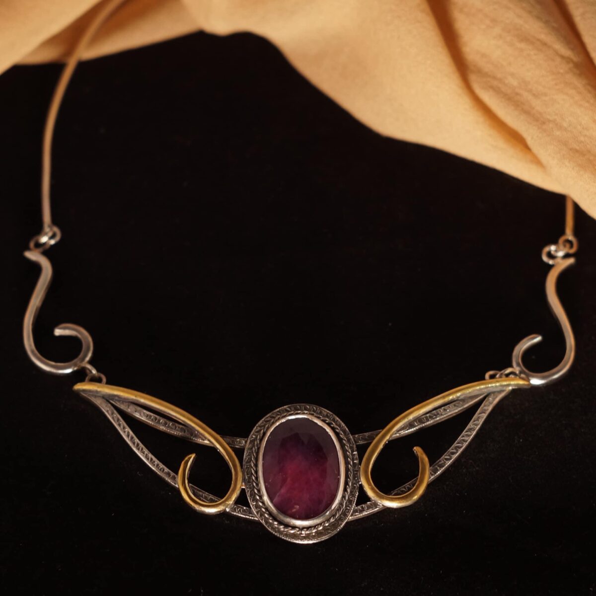 FDECA18D-6555-49FB-AE2C-47C496FC9B66 necklace