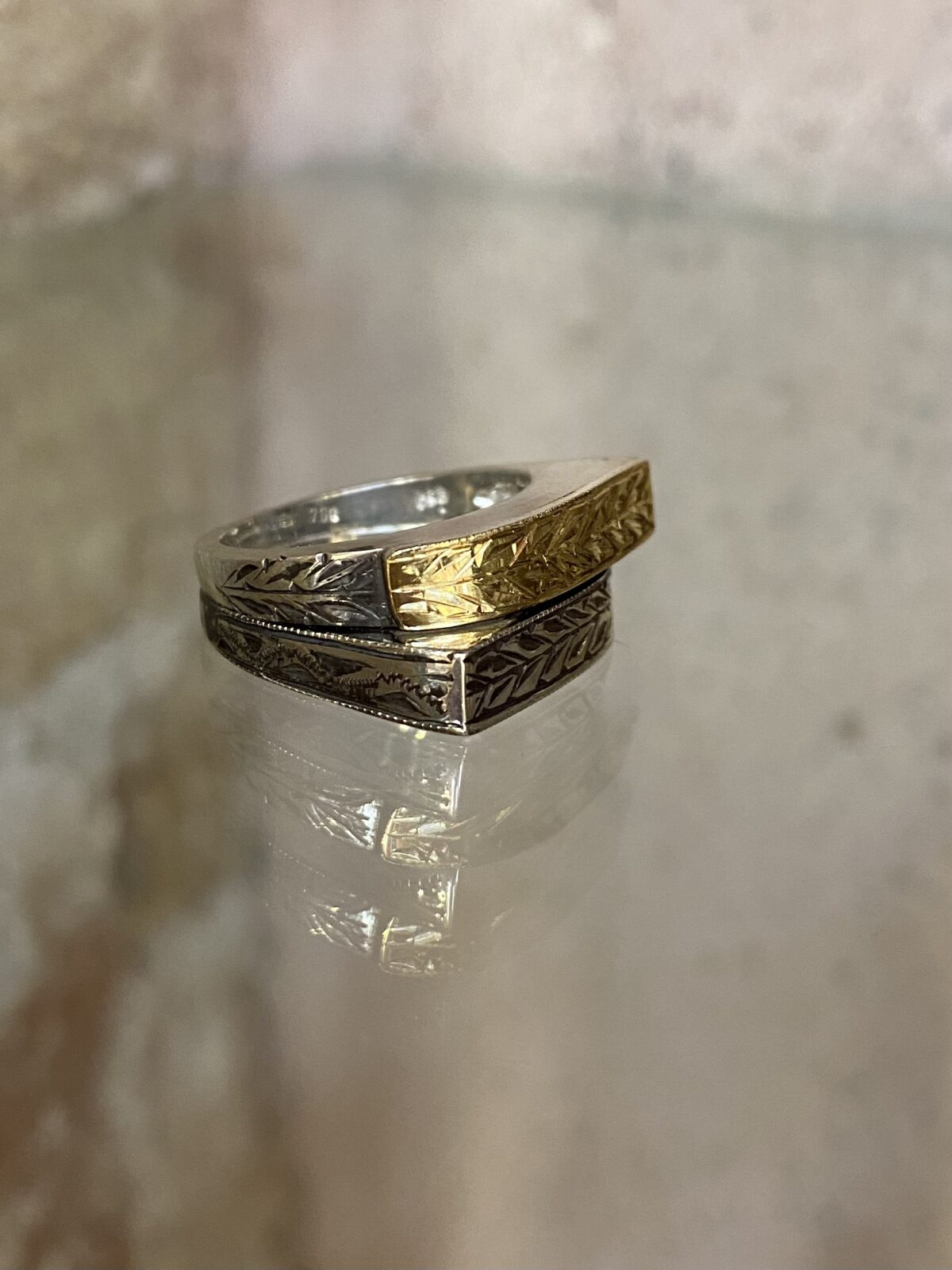 4D9DFF9A-FB67-4E1E-8336-EBD69302ED01 Double ring - Image 2