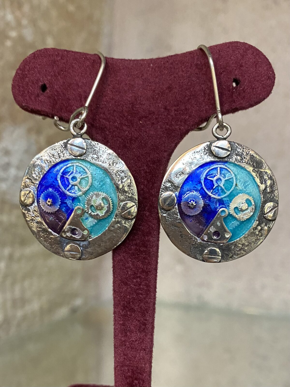 8BF1FDF3-8D9F-4185-B176-627570D268BC Round time machine earrings - Image 1