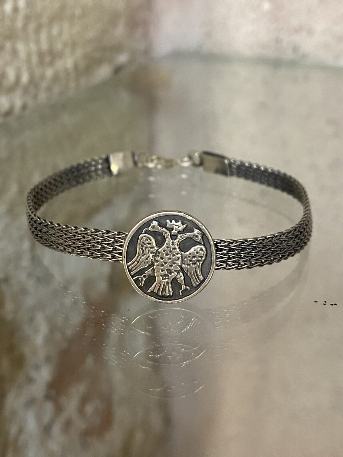 D937299E-7A02-4BEA-B0E4-3E8DCD693592 eagle bracelet - Image 1
