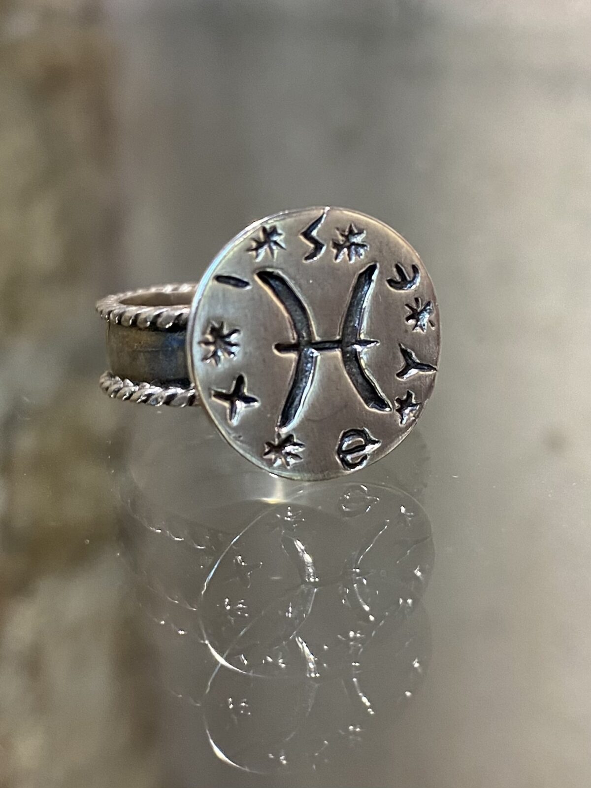 IMG_8057 Pisces ring - Image 1