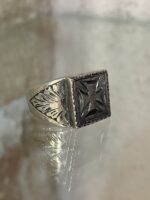 Men’s ring with cross - Image 2