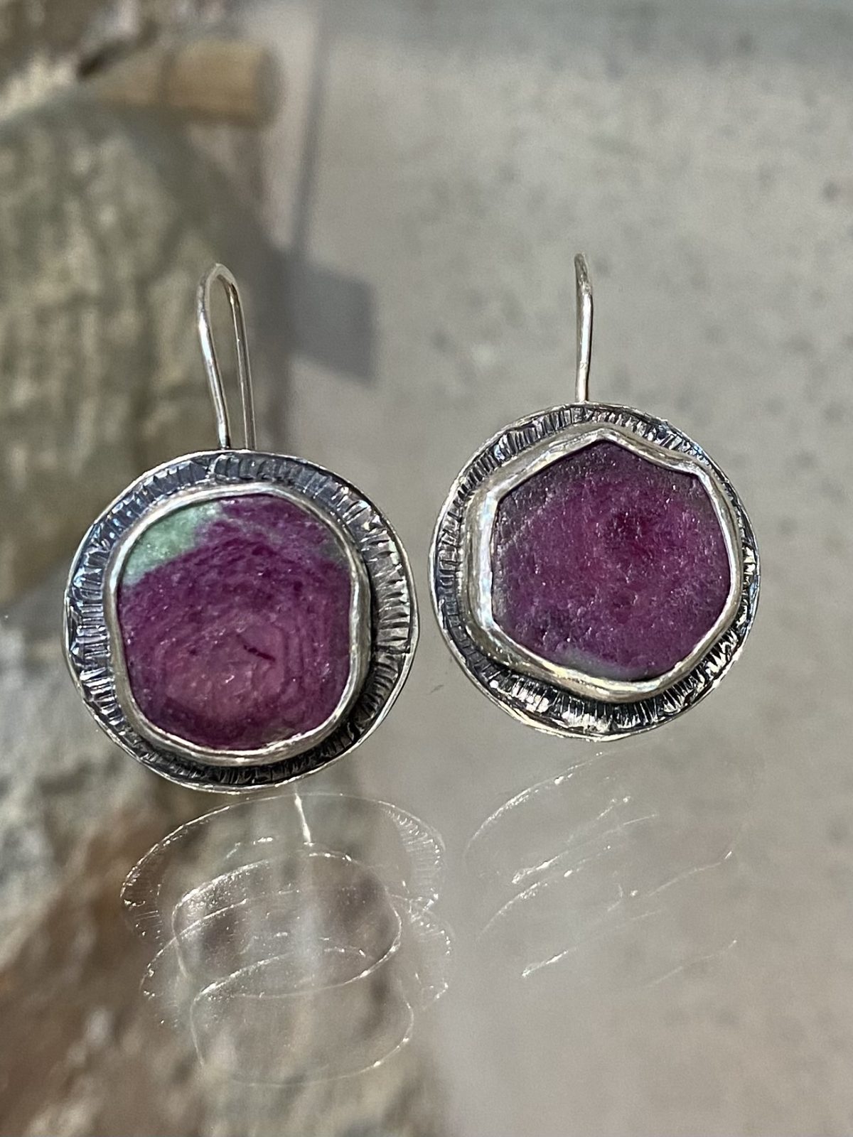 IMG_1958 Red velvet - Image 1